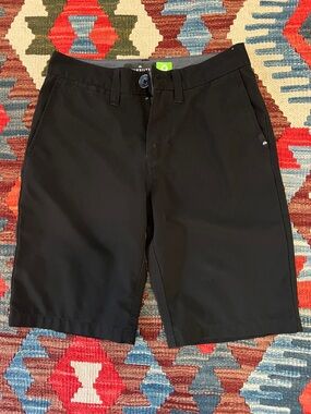 Quiksilver boy’s amphibious 4 way stretch Black Flat Front Casual Shorts